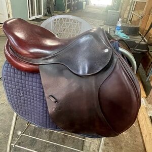CWD Jump Saddle 18” seat
